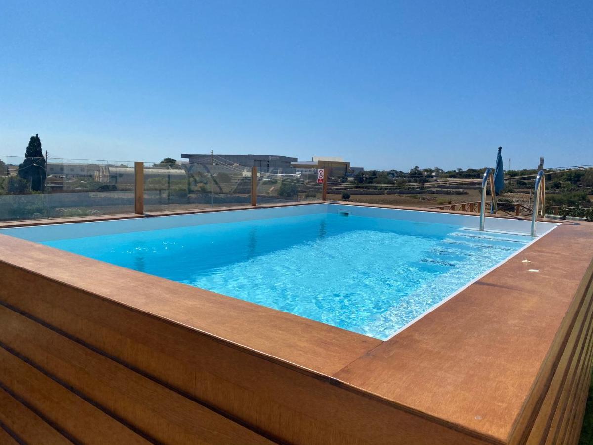 Tal-karmnu Entire House With Private Heated Pool And Jacuzzi 度假居